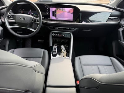 2025 Audi Q5 Premium 2.0 TFSI quattro