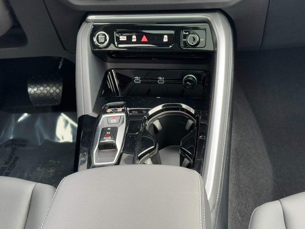 2025 Audi Q5 Premium 2.0 TFSI quattro