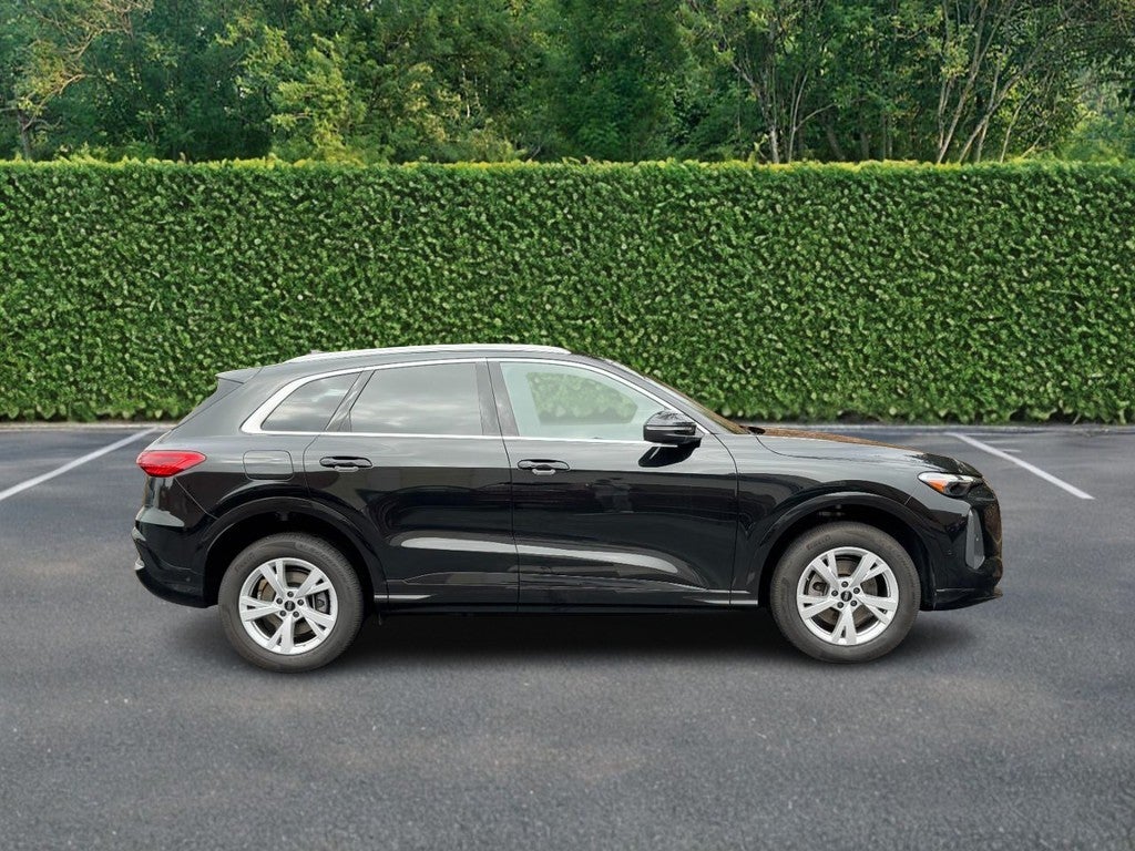 2025 Audi Q5 Premium 2.0 TFSI quattro