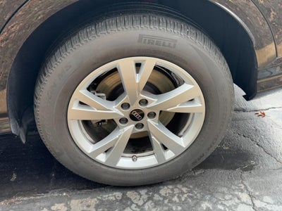 2025 Audi Q5 Premium 2.0 TFSI quattro