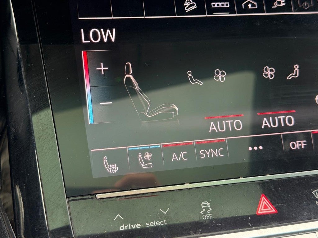 2024 Audi Q8 e-tron Premium Plus quattro