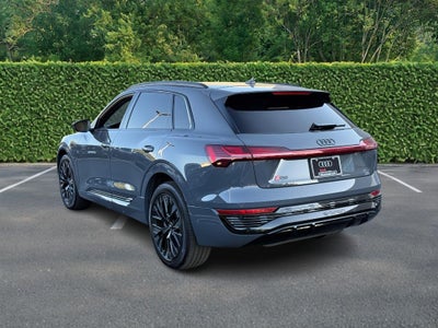 2024 Audi Q8 e-tron Prestige quattro