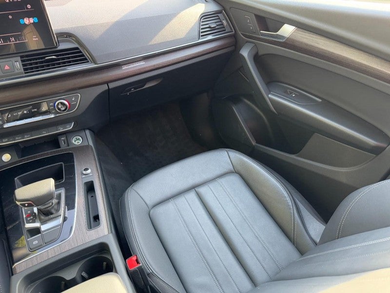 2024 Audi Q5 Premium 40 TFSI quattro