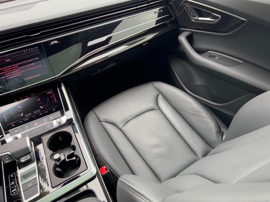 2025 Audi Q7 Premium 45 TFSI quattro