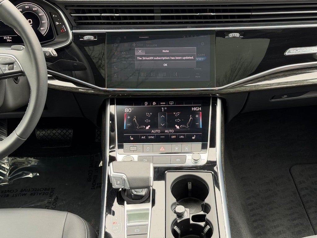 2025 Audi Q7 Premium 55 TFSI quattro