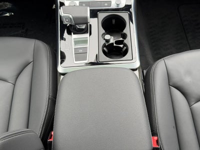 2025 Audi Q7 Premium 55 TFSI quattro