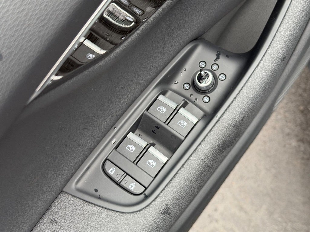 2025 Audi Q7 Premium 55 TFSI quattro