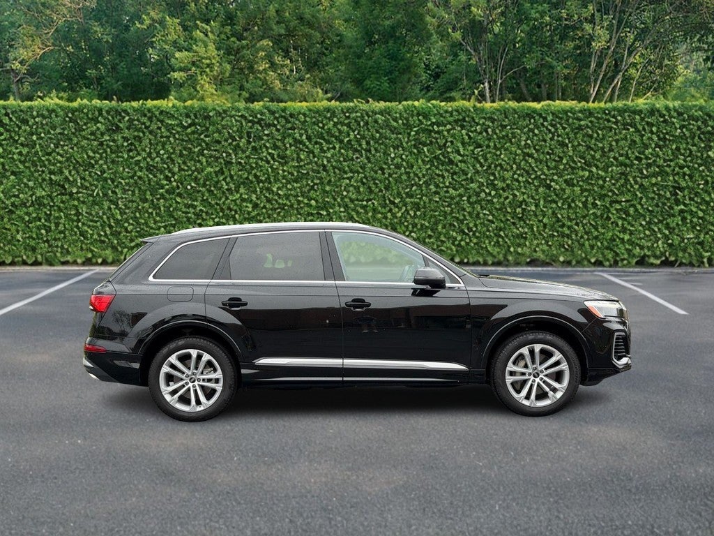 2025 Audi Q7 Premium 55 TFSI quattro