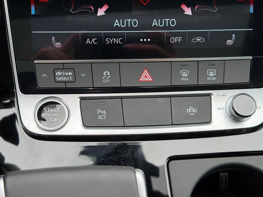 2025 Audi Q7 Premium 55 TFSI quattro