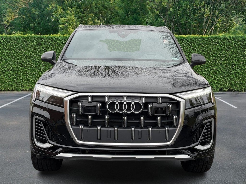2025 Audi Q7 Premium 55 TFSI quattro