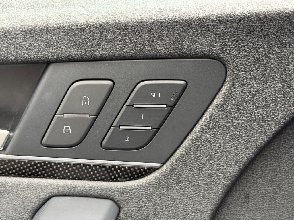 2023 Audi SQ5 Premium Plus 3.0 TFSI quattro