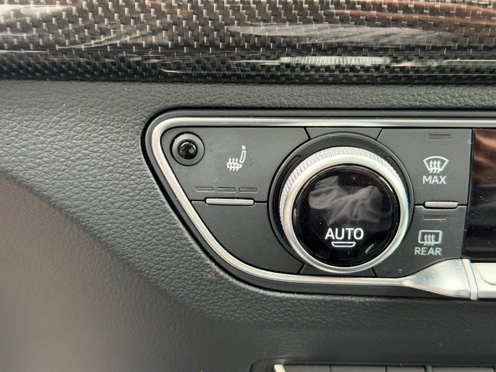 2023 Audi SQ5 Premium Plus 3.0 TFSI quattro