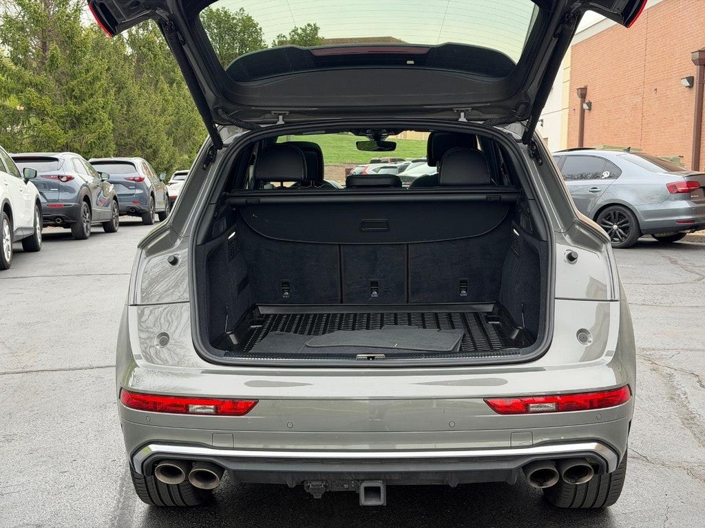 2023 Audi SQ5 Premium Plus 3.0 TFSI quattro