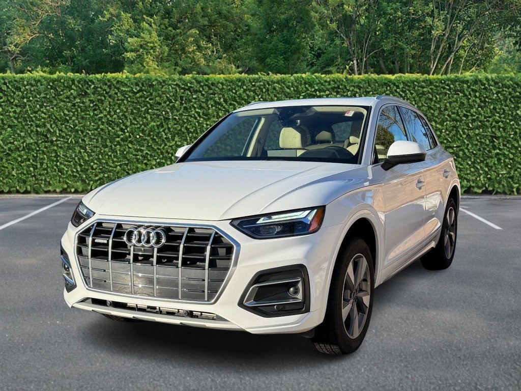 2025 Audi Q5 Premium Plus 40 TFSI quattro