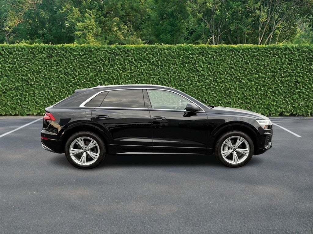 2022 Audi Q8 Premium Plus 55 TFSI quattro