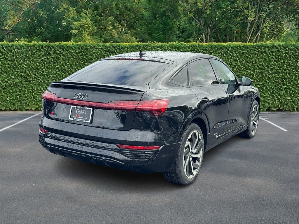 2024 Audi Q8 e-tron Sportback S line Premium Plus quattro