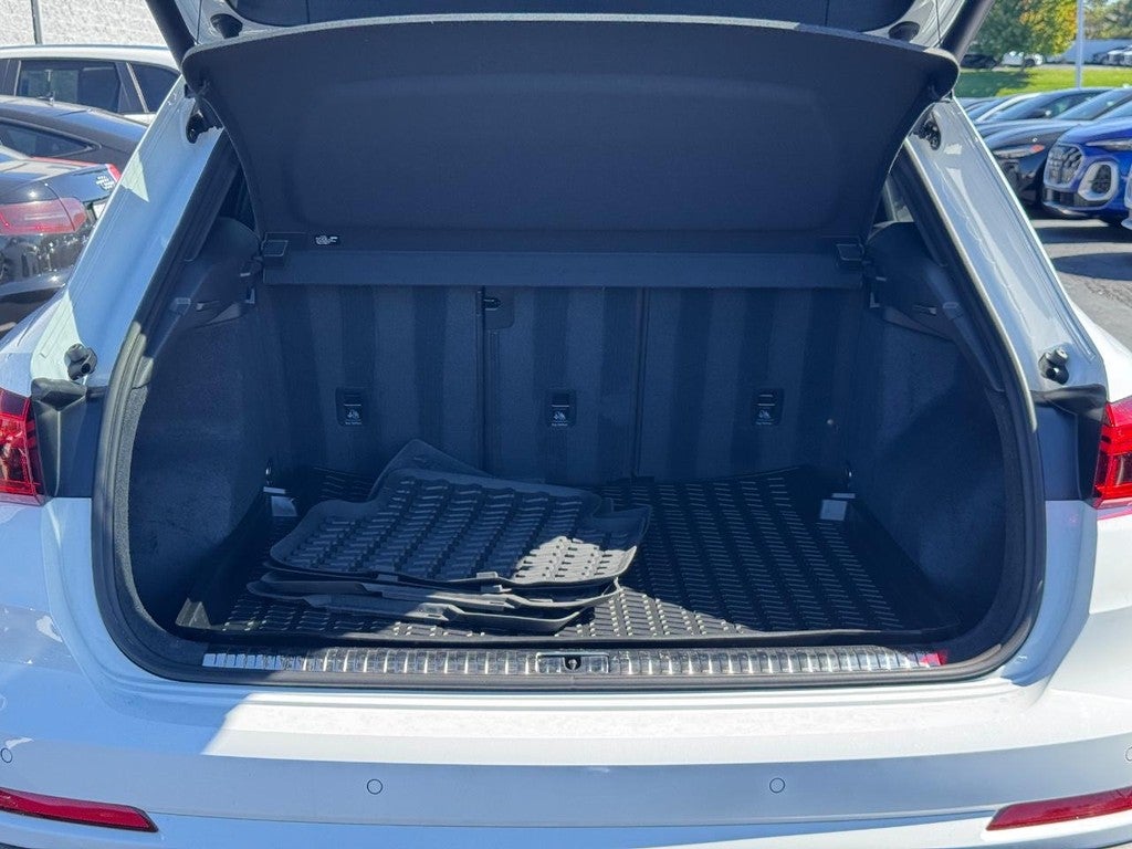 2024 Audi Q3 S line Premium 45 TFSI quattro