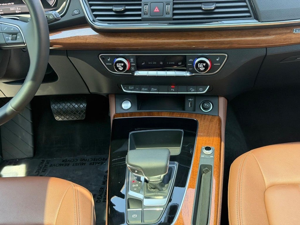 2023 Audi Q5 S line Premium Plus 45 TFSI quattro