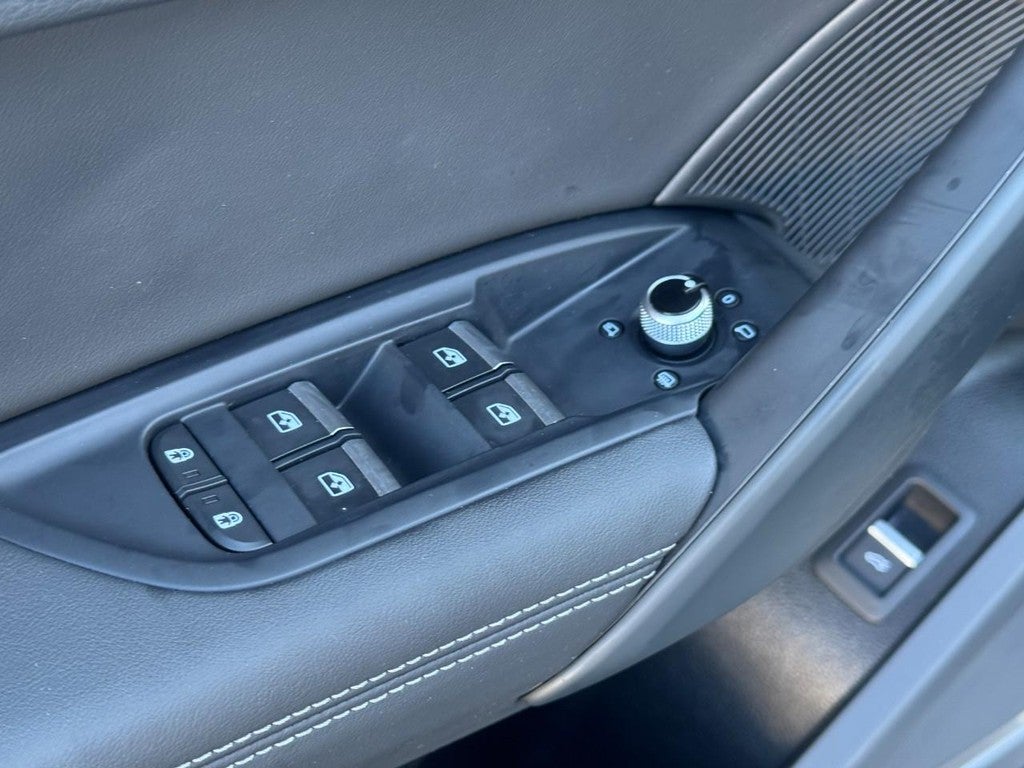2023 Audi Q5 S line Premium Plus 45 TFSI quattro