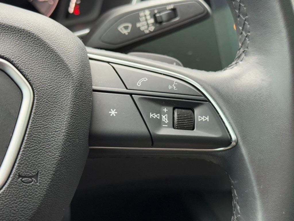 2022 Audi Q3 S line Premium Plus 45 TFSI quattro