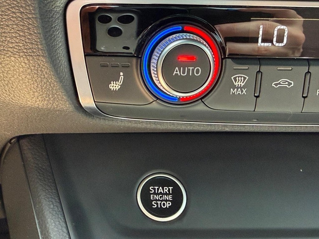 2023 Audi Q3 S line Premium Plus 45 TFSI quattro