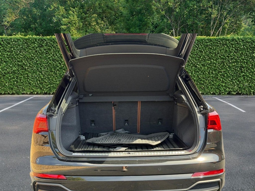 2023 Audi Q3 S line Premium Plus 45 TFSI quattro