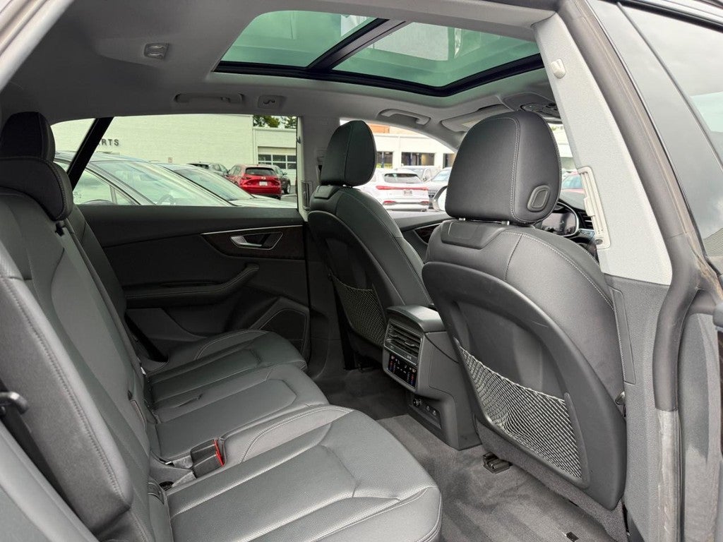 2023 Audi Q8 Premium Plus 55 TFSI quattro
