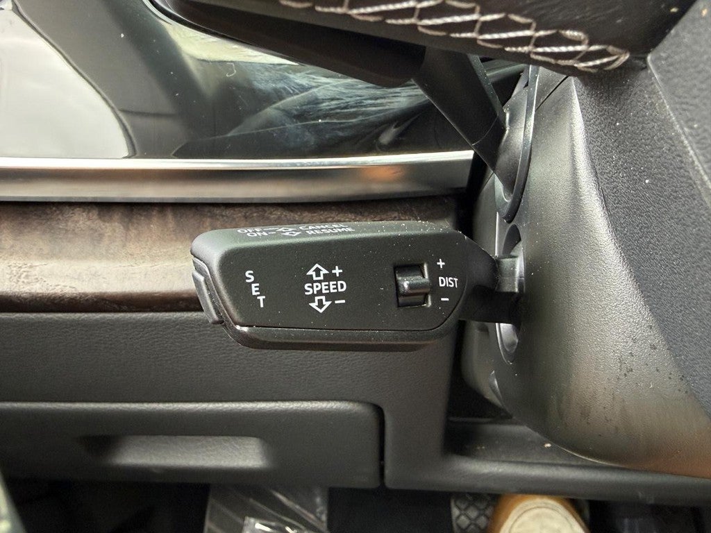 2023 Audi Q8 Premium Plus 55 TFSI quattro