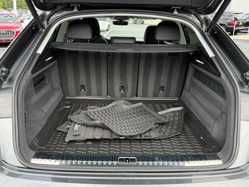 2023 Audi Q8 Premium Plus 55 TFSI quattro