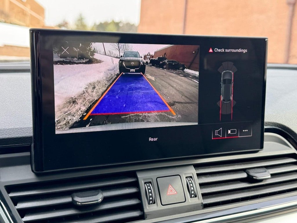 2025 Audi Q5 S line Premium 45 TFSI quattro