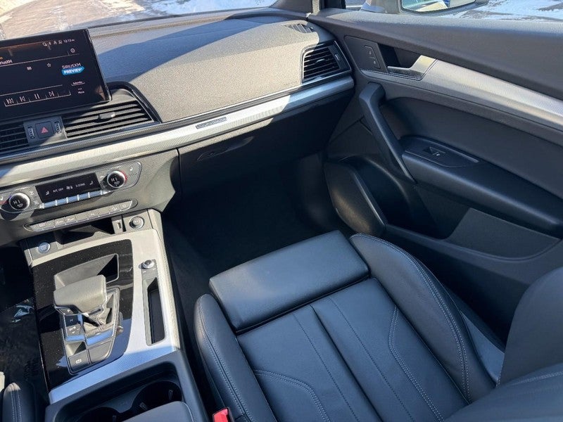 2025 Audi Q5 S line Premium 45 TFSI quattro