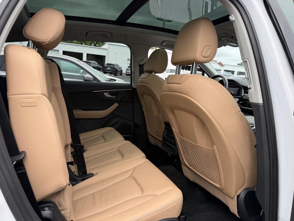 2025 Audi Q7 Premium Plus 55 TFSI quattro