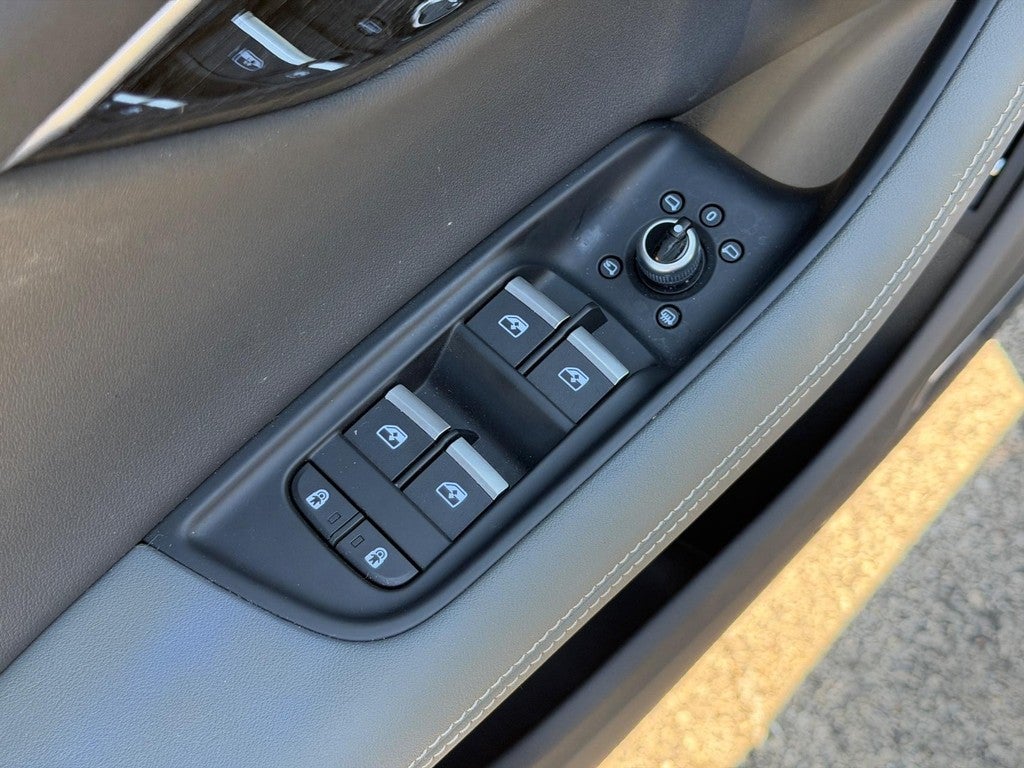 2025 Audi Q7 Premium Plus 55 TFSI quattro