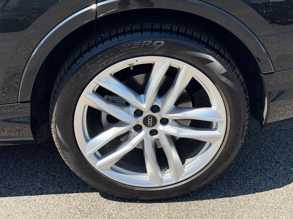 2025 Audi Q7 Premium Plus 55 TFSI quattro