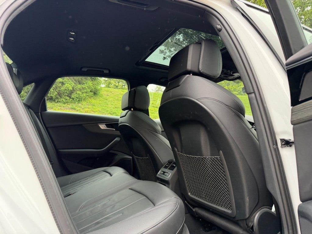 2023 Audi A4 Sedan S line Premium 45 TFSI quattro