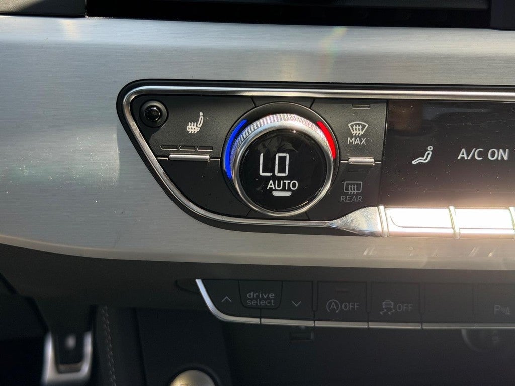 2023 Audi A4 Sedan S line Premium Plus 45 TFSI quattro