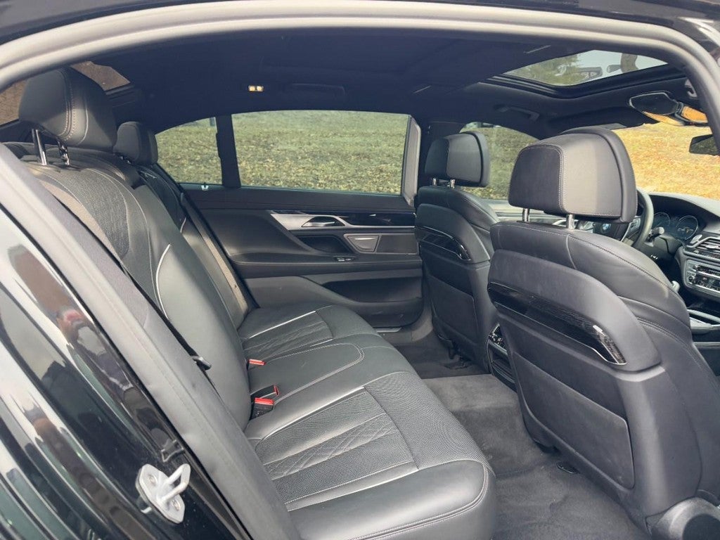 2019 BMW 7 Series 750i xDrive Sedan