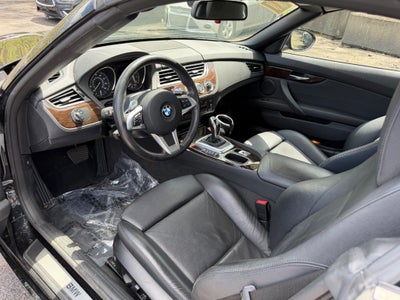 2010 BMW Z4 2dr Roadster sDrive35i