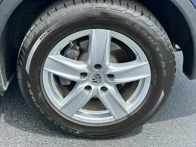 2014 Porsche Cayenne AWD 4dr Tiptronic