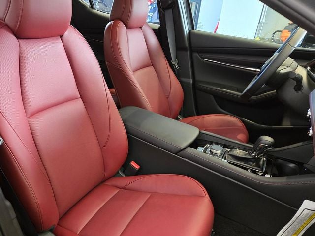 2026 Mazda Mazda3 Hatchback 2.5 S Carbon Edition AWD