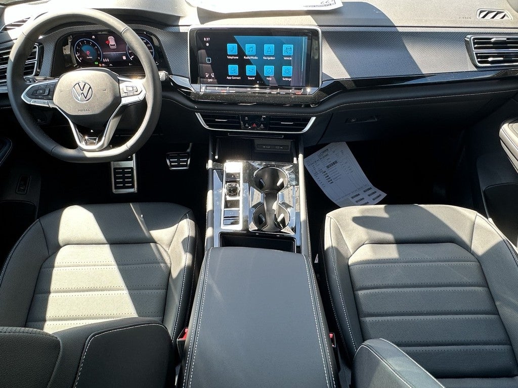 2026 Volkswagen Atlas Cross Sport 2.0T SEL R-Line Black 4MOTION