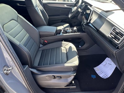 2026 Volkswagen Atlas Cross Sport 2.0T SEL R-Line Black 4MOTION