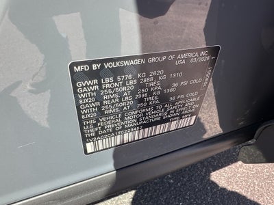 2026 Volkswagen Atlas Cross Sport 2.0T SEL R-Line Black 4MOTION