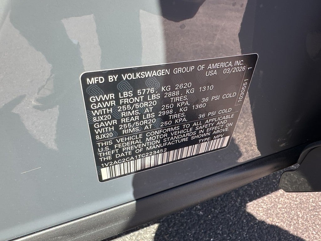 2026 Volkswagen Atlas Cross Sport 2.0T SEL R-Line Black 4MOTION