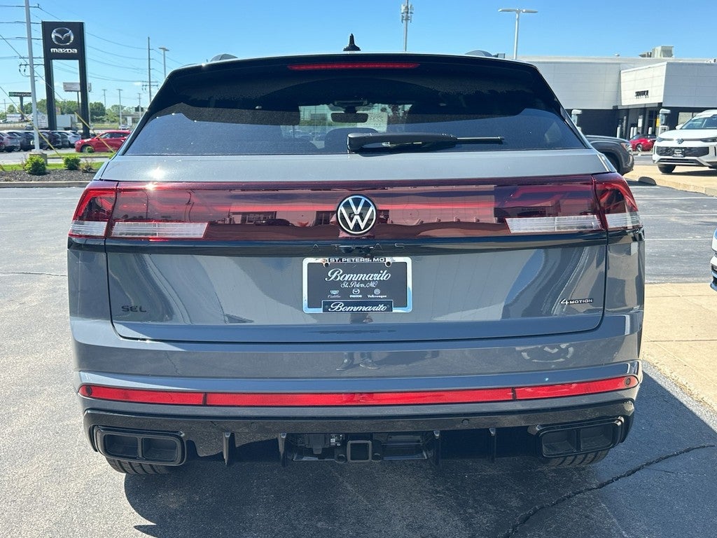 2026 Volkswagen Atlas Cross Sport 2.0T SEL R-Line Black 4MOTION