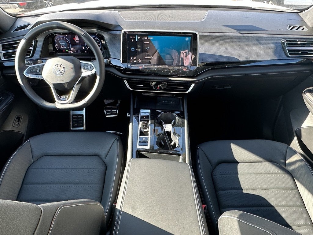 2026 Volkswagen Atlas Cross Sport 2.0T SEL R-Line Black 4MOTION