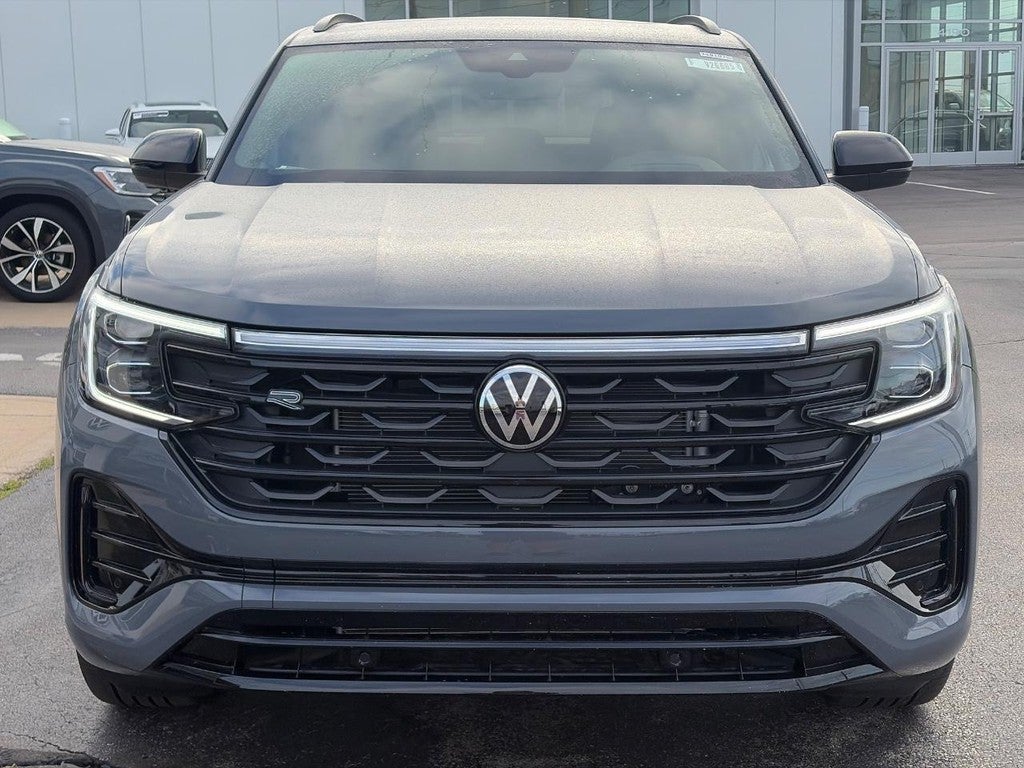 2026 Volkswagen Atlas Cross Sport 2.0T SEL R-Line Black 4MOTION