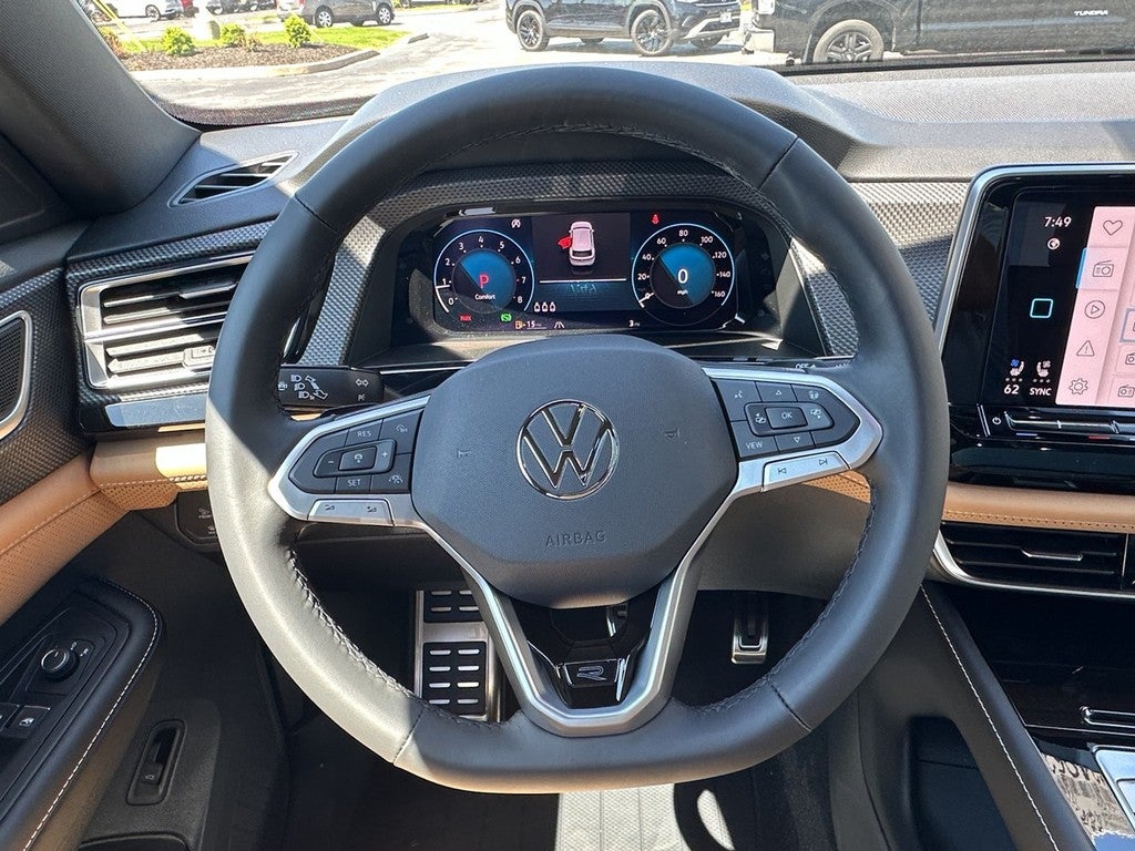 2026 Volkswagen Atlas Cross Sport 2.0T SEL R-Line Black 4MOTION