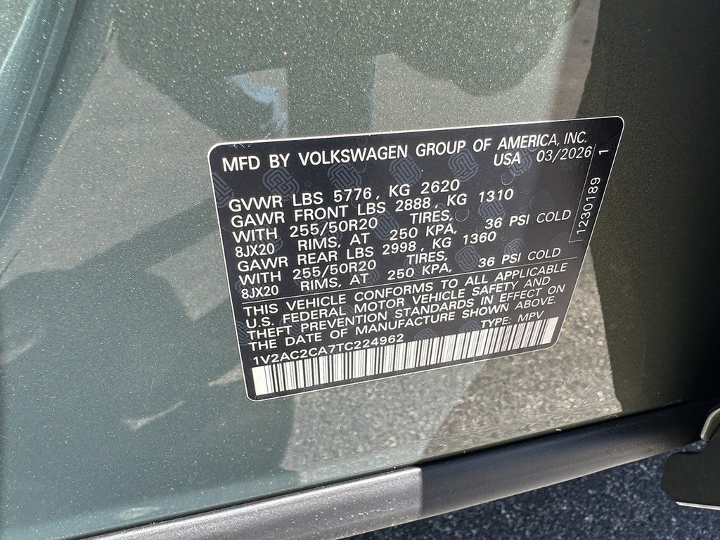 2026 Volkswagen Atlas Cross Sport 2.0T SEL R-Line Black 4MOTION