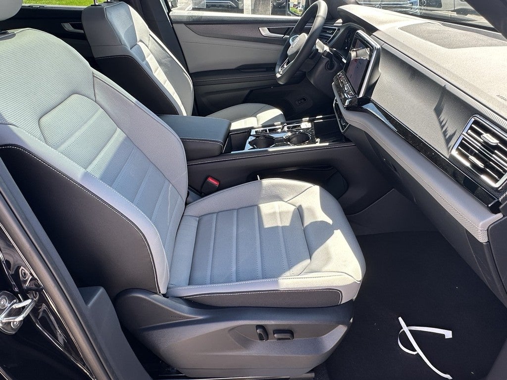2026 Volkswagen Atlas Cross Sport 2.0T SEL R-Line Black 4MOTION